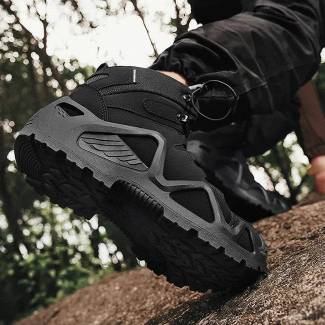 TrekGuard Tactical Outdoor Boots