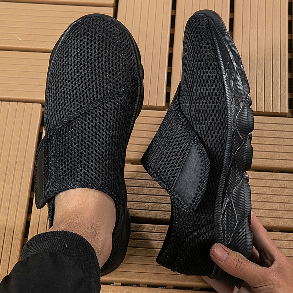 Casual Shoes for Swollen Feet